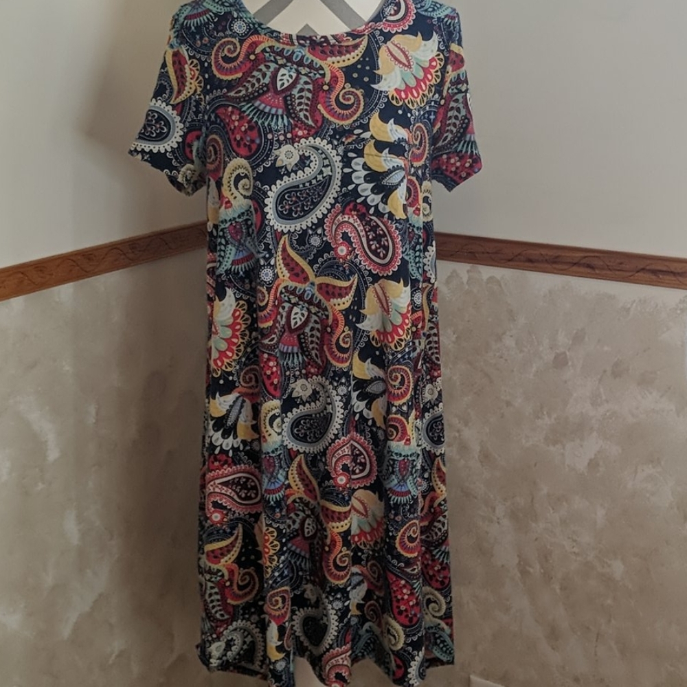 Lularoe Carly dress. Size M